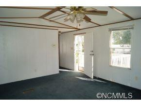 252 TAURUS DRIVE - Photo 3