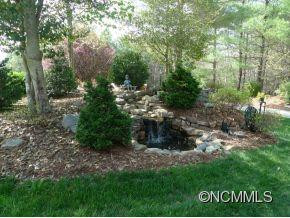 1637 Southpointe Drive - Photo 2