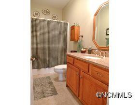 1637 Southpointe Drive - Photo 10