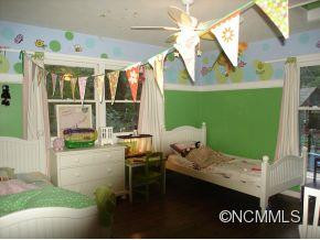 95 HOLIDAY DRIVE - Photo 13