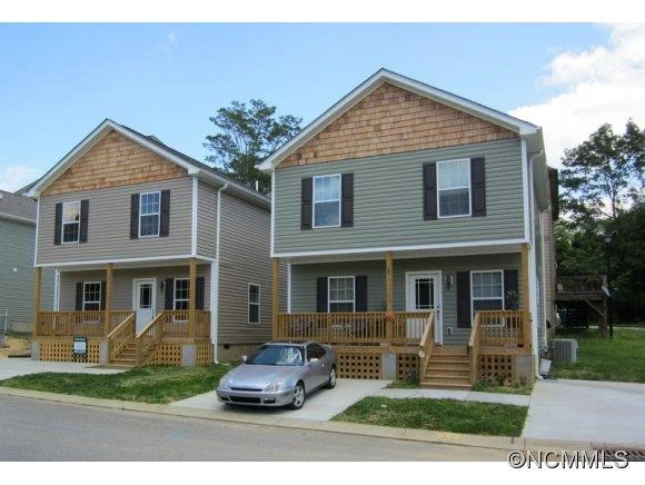 43 Jeff Drive