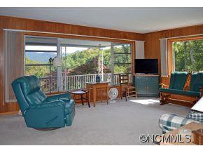 891 Fox Run Road - Photo 3