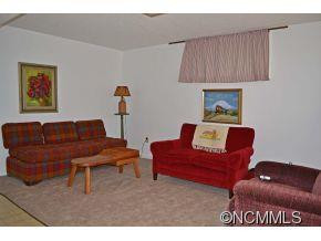891 Fox Run Road - Photo 9