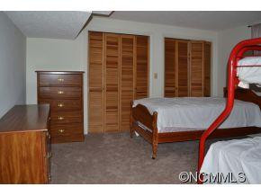 891 Fox Run Road - Photo 10
