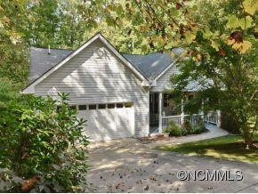 40 SPRING HILL CIRCLE