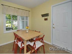 40 SPRING HILL CIRCLE - Photo 6