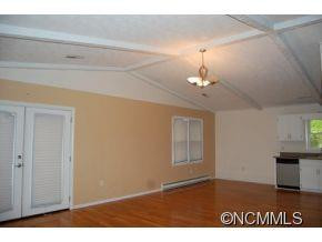 217 Sunset Drive - Photo 5