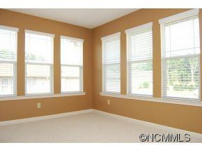 2302 Deermouse Way - Photo 4