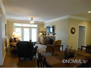 65 Glenview Lane -Unit 3027- - Photo 11