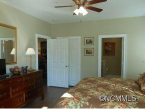 65 Glenview Lane -Unit 3027- - Photo 13