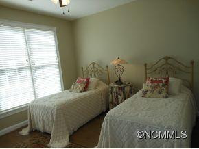 65 Glenview Lane -Unit 3027- - Photo 15