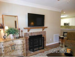 65 Glenview Lane -Unit 3027- - Photo 8