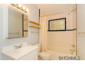 26 Eola Avenue - Photo 14