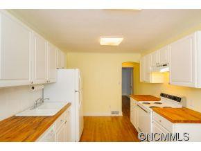 26 Eola Avenue - Photo 10