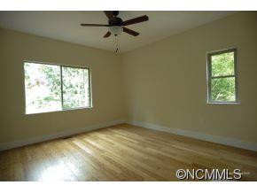55 Three Oaks Drive - Photo 10