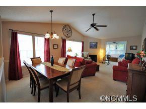 1302 Deermouse Way - Photo 2