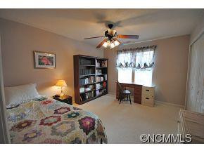 1302 Deermouse Way - Photo 11