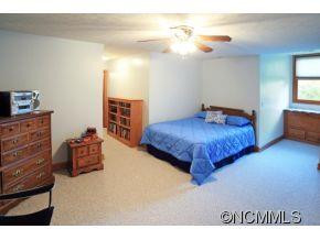  - Photo 13