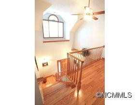  - Photo 16