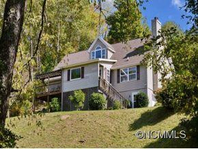 264 BLUEBERRY DR