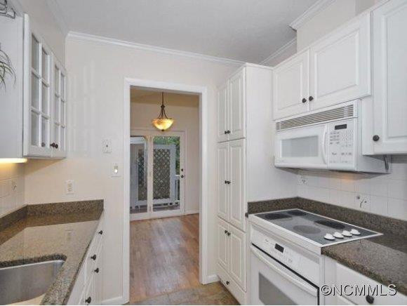 184 CHEROKEE RD - Photo 12