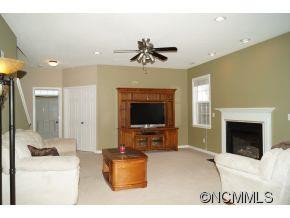 334 WILDBRIAR ROAD - Photo 2