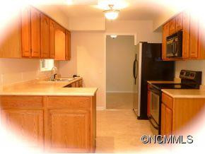 315 Colony Lane - Photo 2