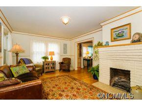 146 Murdock Ave - Photo 4