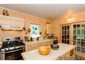 146 Murdock Ave - Photo 6