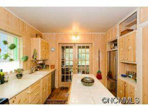 146 Murdock Ave - Photo 7
