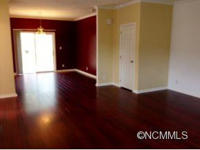 218 Glenview Drive - Photo 6