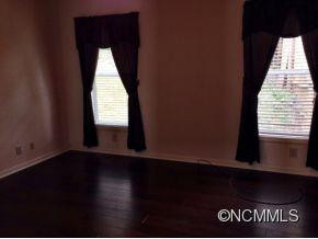 218 Glenview Drive - Photo 10