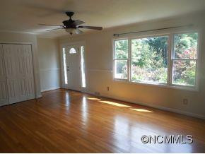 8 Asbury Place - Photo 3