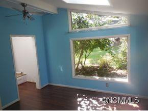 8 Asbury Place - Photo 4