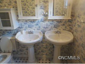 8 Asbury Place - Photo 8