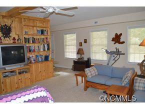 534 Evergreen Farm Circle - Photo 5