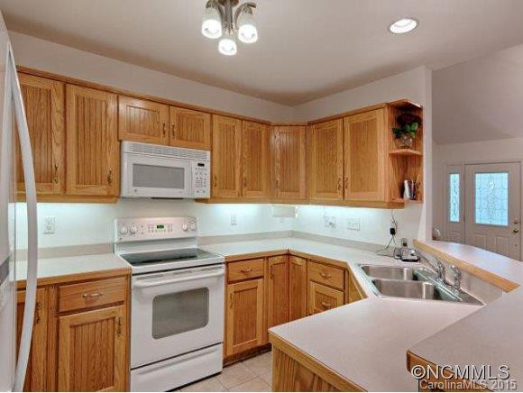 4 LEISURE WOOD DRIVE - Photo 6