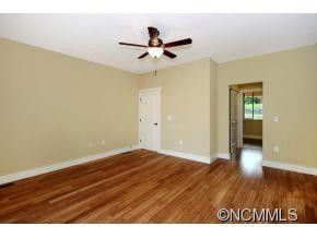 281 Westwood Place - Photo 5
