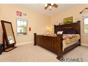 174 Springfield Meadow Drive - Photo 6