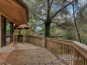 11 Chestnut Lodge Road - Photo 2