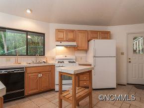 11 Chestnut Lodge Road - Photo 11