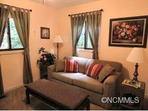 82 Willow Lake Drive - Photo 14