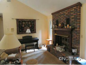 82 Willow Lake Drive - Photo 4