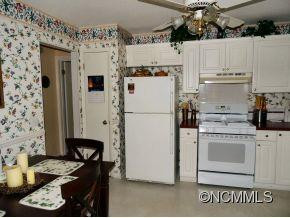 82 Willow Lake Drive - Photo 9