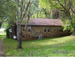 650 Sunrise Park - Photo 2