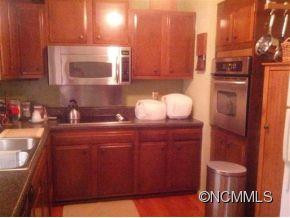 60 Taft Street - Photo 8