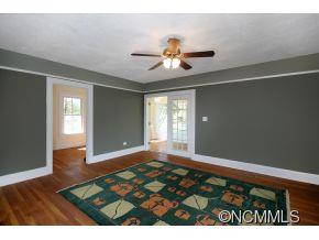 128 Swannanoa Ave. - Photo 8