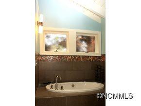 308 Crooked Creek Road - Photo 11