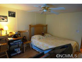 49 White Horse Road - Photo 15