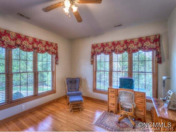 1815 Sandy Cove Drive - Photo 15